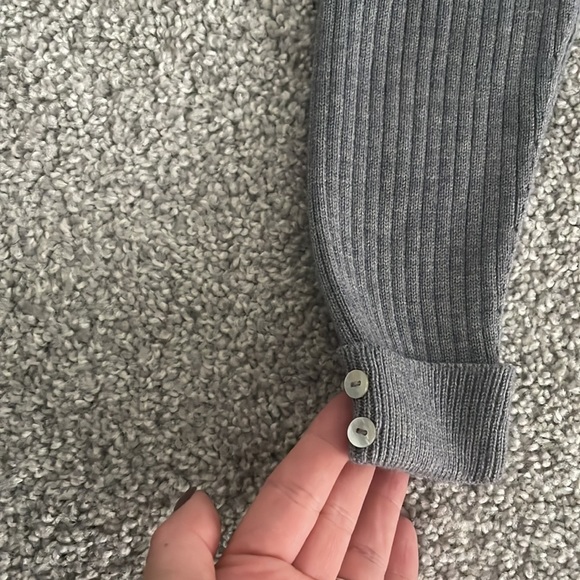 Baby set. Size 9 months. Worn once! Excellent condition - Picture 6 of 7